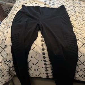 Athleyta Delancey Moto Tight